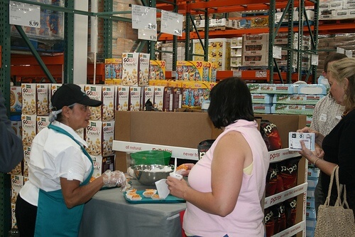 3814180603_848e8d8ab3 Photo of Costco Sample Table